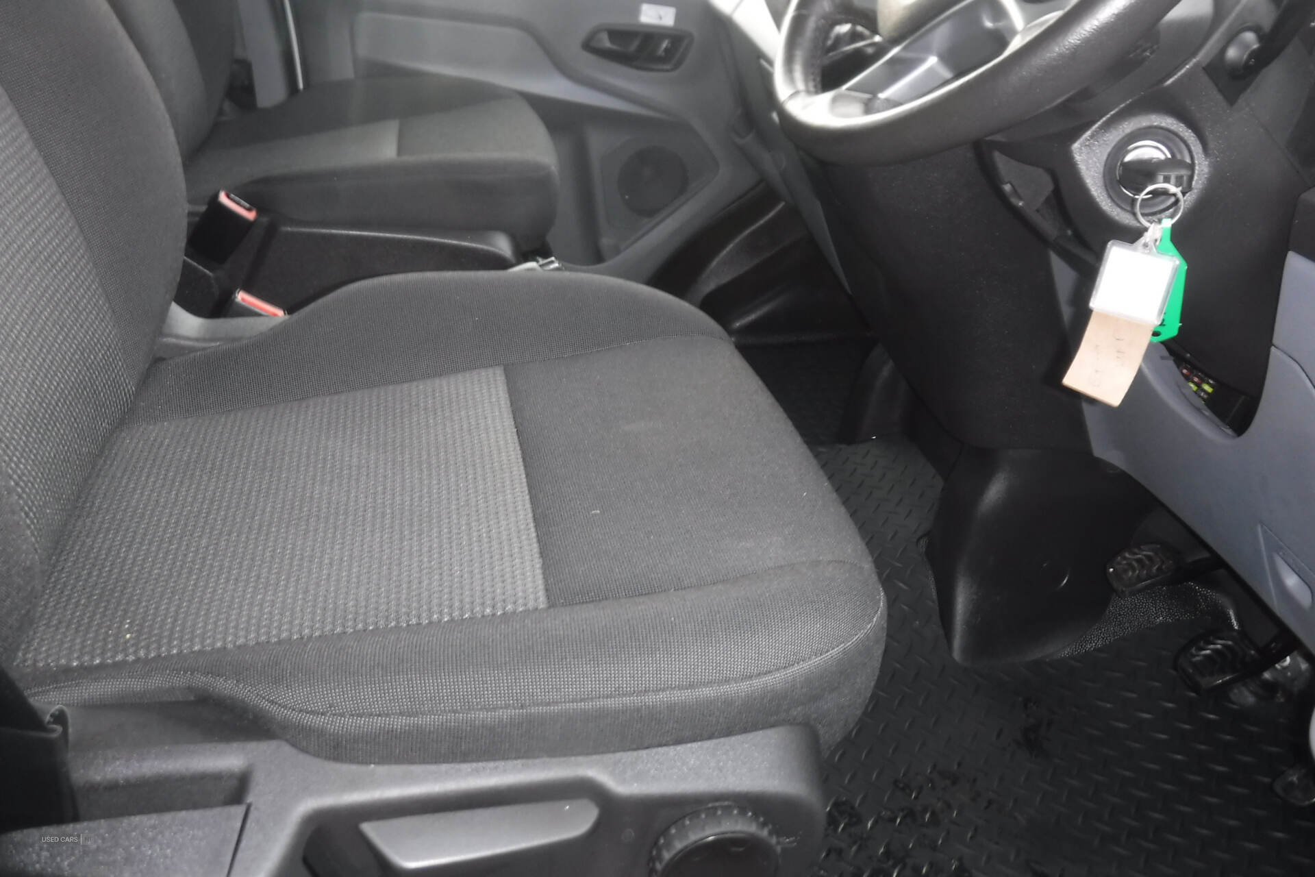 Ford Transit 460 L4 MINIBUS DIESEL RWD in Down