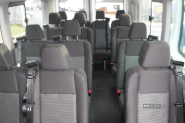 Ford Transit 460 L4 MINIBUS DIESEL RWD in Down
