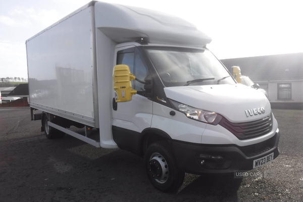 Iveco Daily 72-180 17ft GRP box with Dhollandia tail lift. in Down