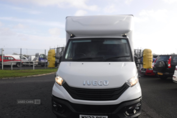 Iveco Daily 72-180 17ft GRP box with Dhollandia tail lift. in Down