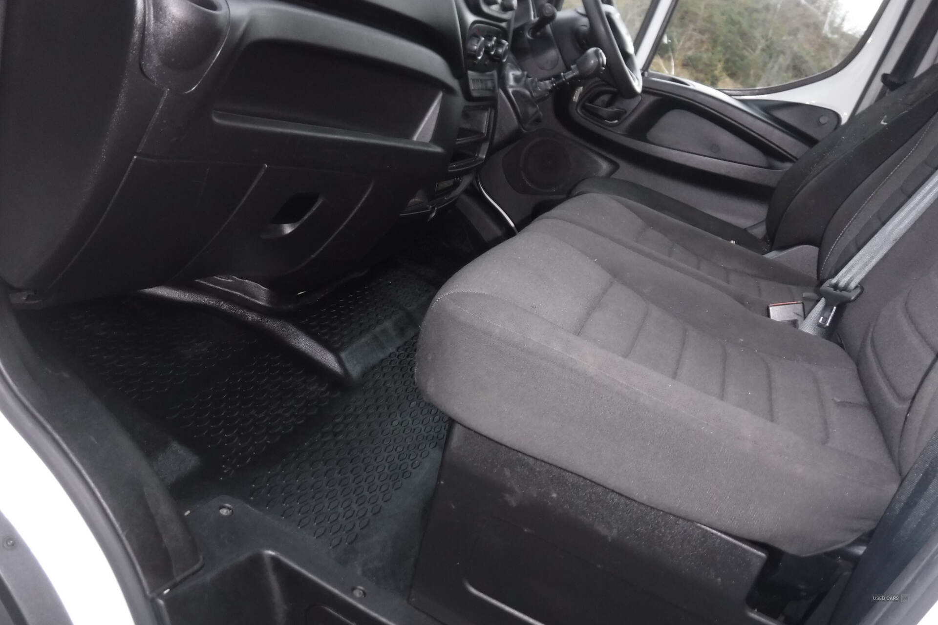 Iveco Daily 35C14 DIESEL in Down