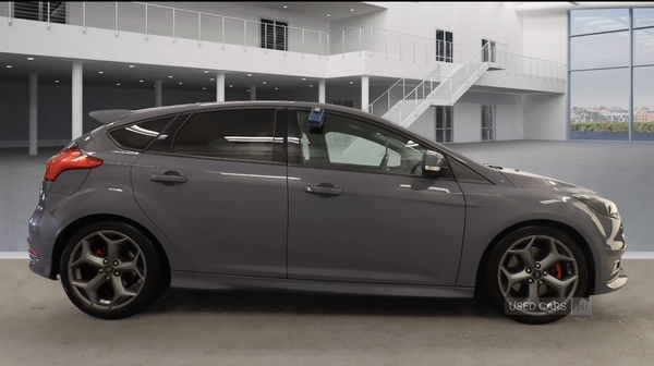 Ford Focus DIESEL HATCHBACK in Antrim