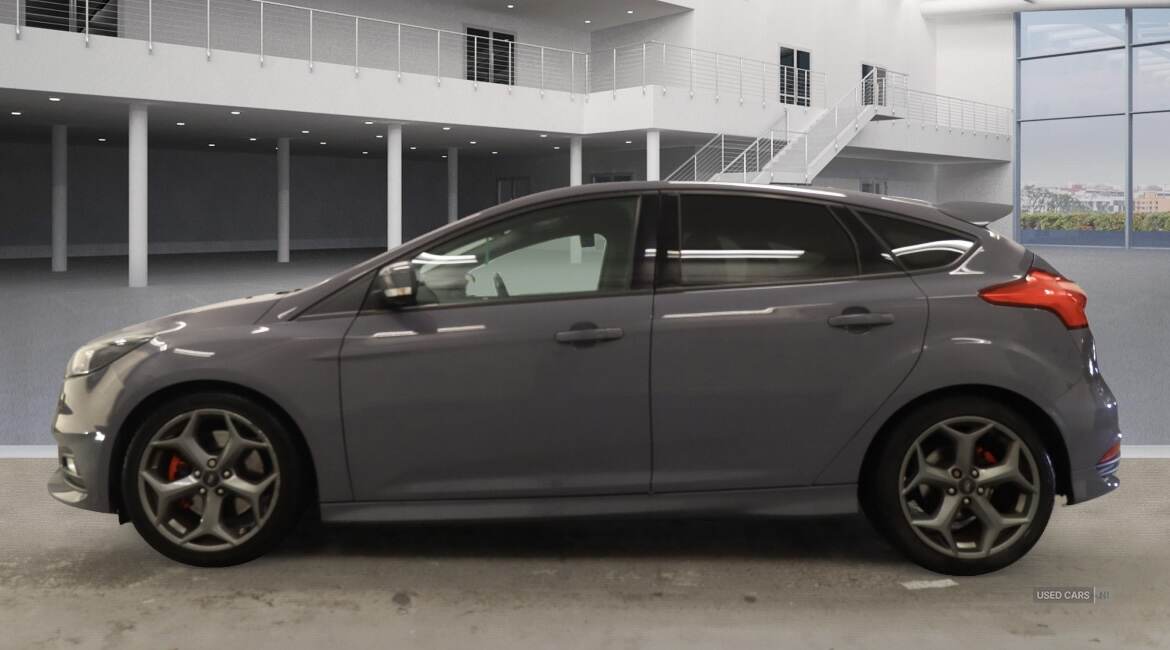 Ford Focus DIESEL HATCHBACK in Antrim