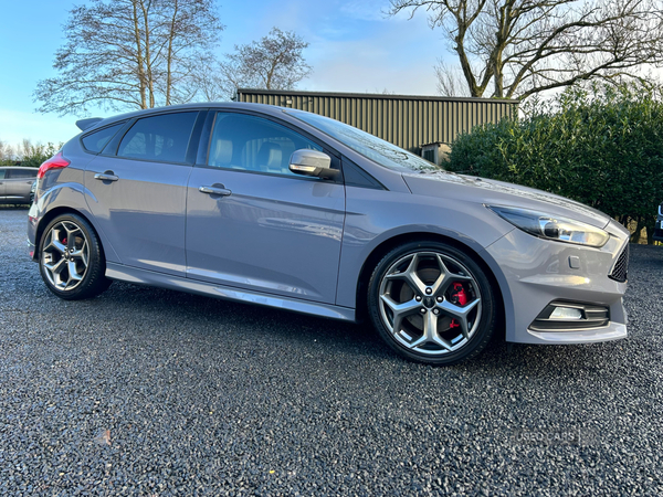 Ford Focus DIESEL HATCHBACK in Antrim