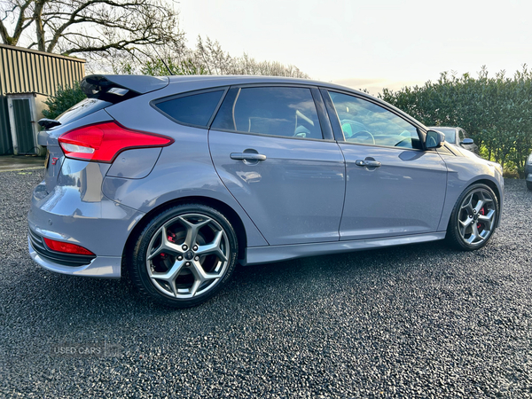 Ford Focus DIESEL HATCHBACK in Antrim