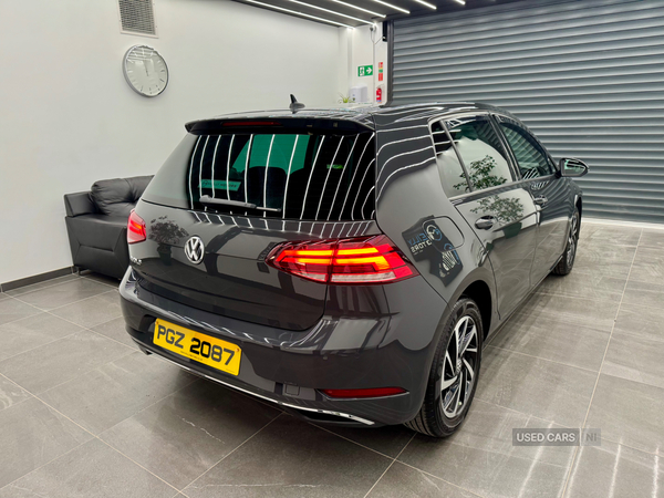 Volkswagen Golf HATCHBACK in Derry / Londonderry