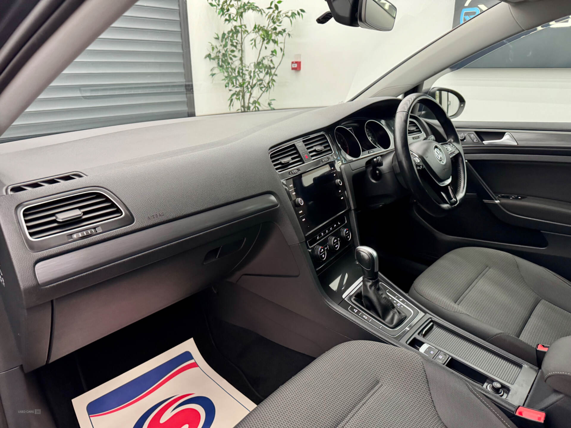 Volkswagen Golf HATCHBACK in Derry / Londonderry