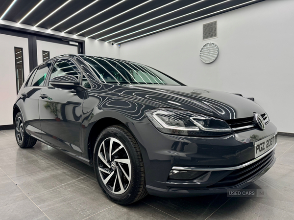 Volkswagen Golf HATCHBACK in Derry / Londonderry