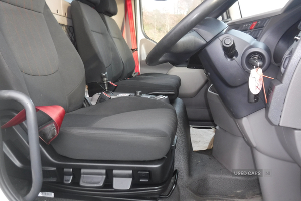 Ford Transit 17 seat minibus with tacho, electric step. in Down