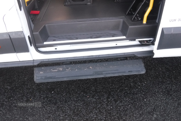 Ford Transit 17 seat minibus with tacho, electric step. in Down