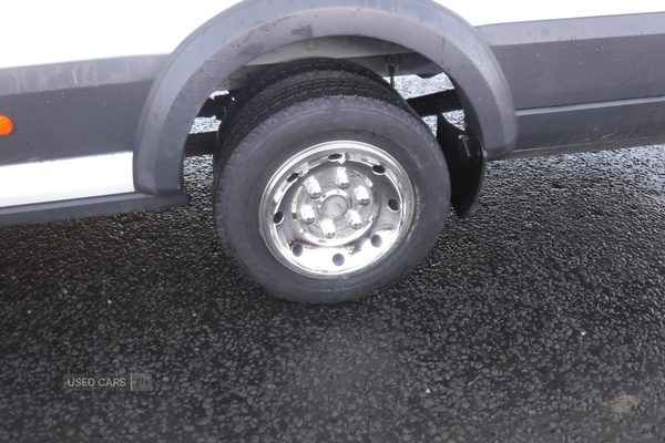 Ford Transit 17 seat minibus with tacho, electric step. in Down