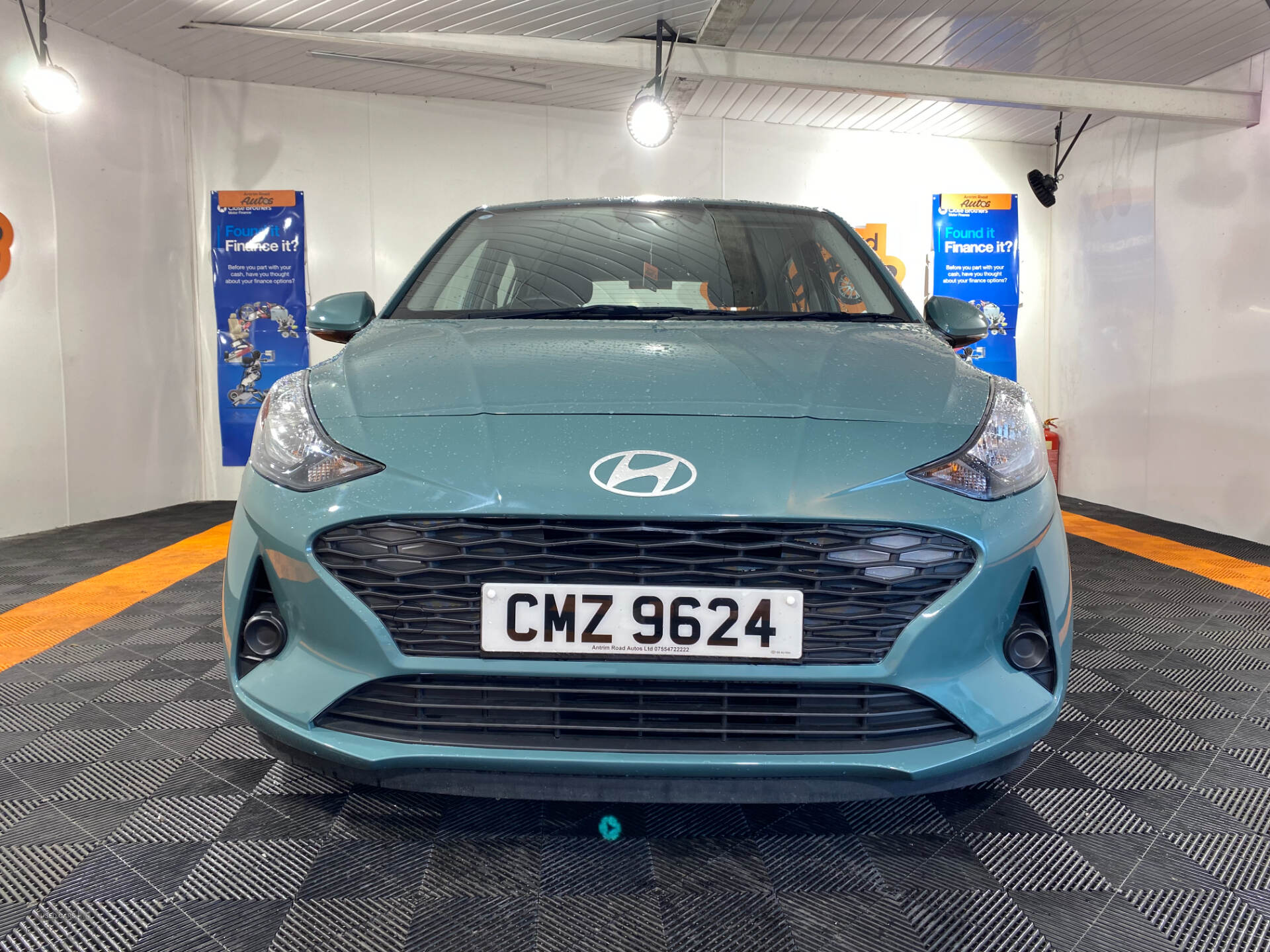 Hyundai i10 HATCHBACK in Antrim