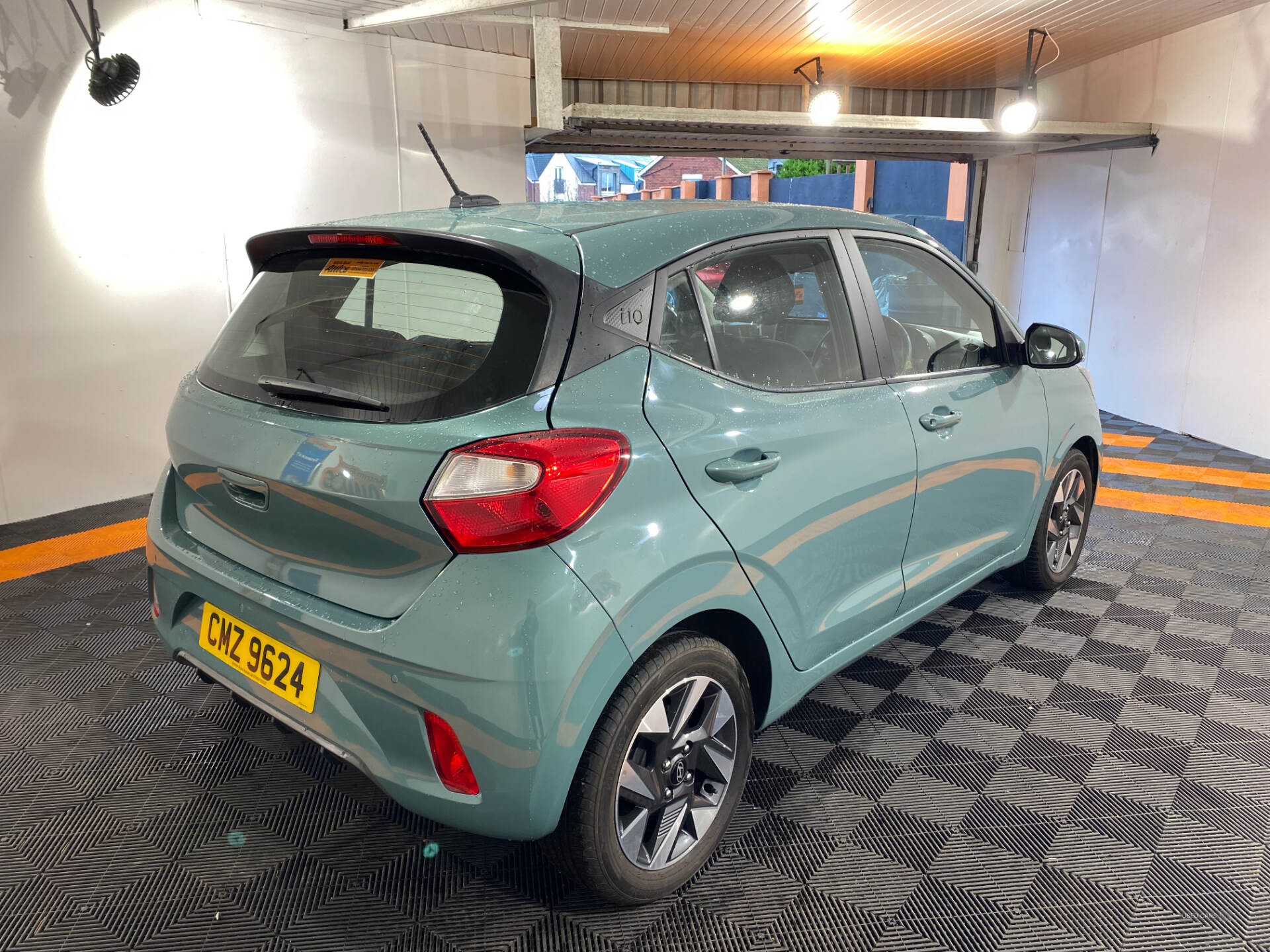 Hyundai i10 HATCHBACK in Antrim