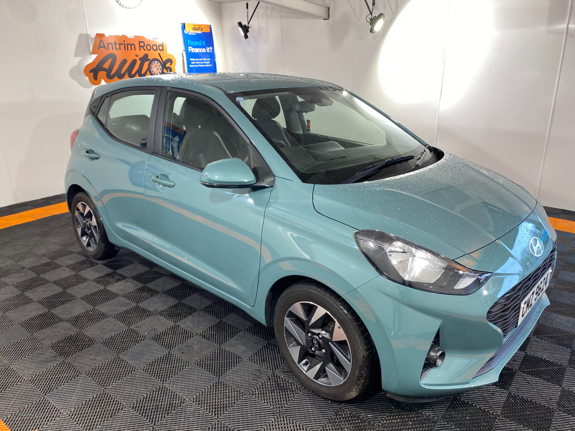 Hyundai i10 HATCHBACK in Antrim