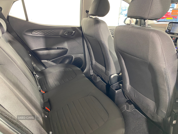 Hyundai i10 HATCHBACK in Antrim