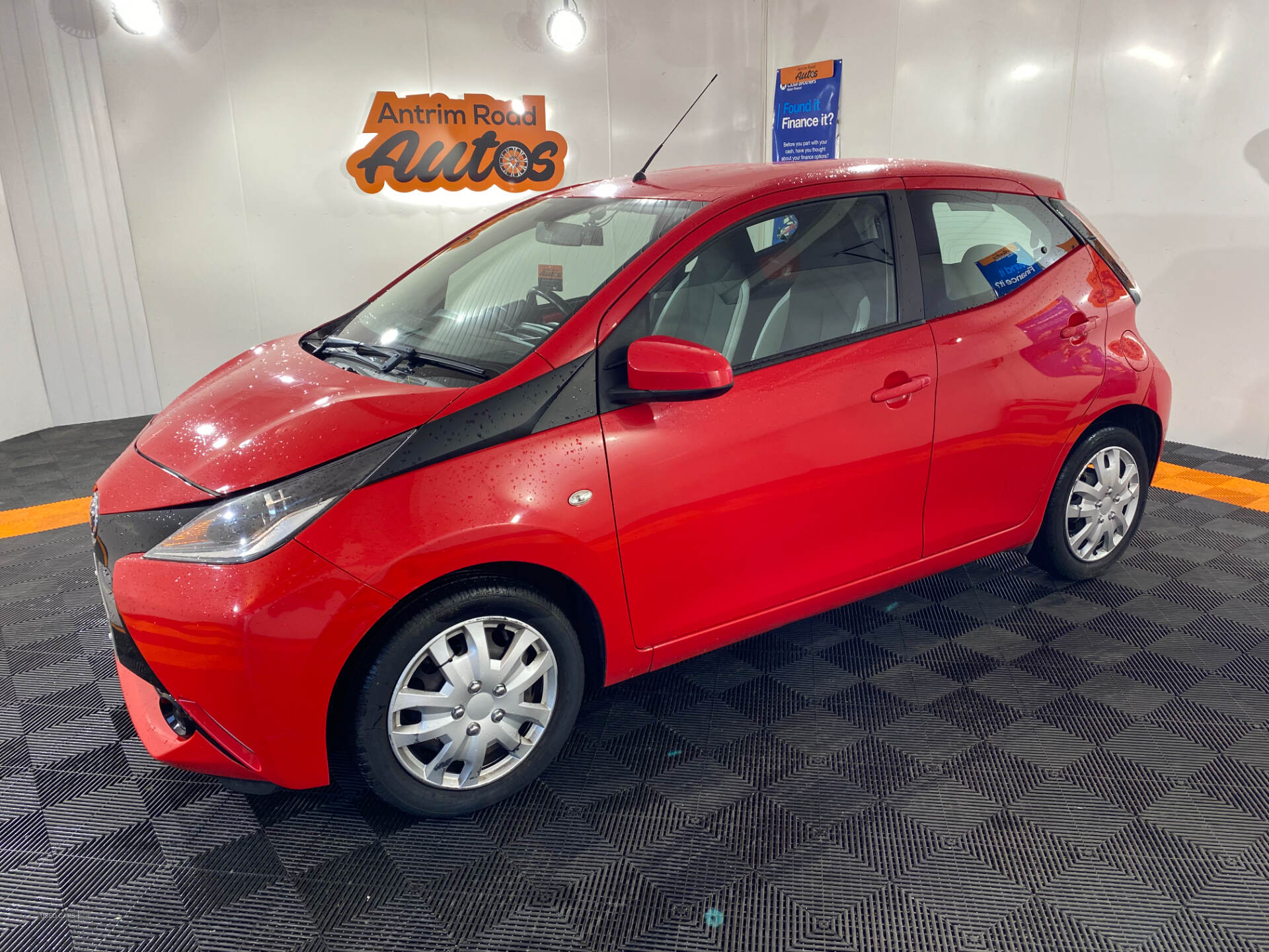 Toyota Aygo HATCHBACK in Antrim