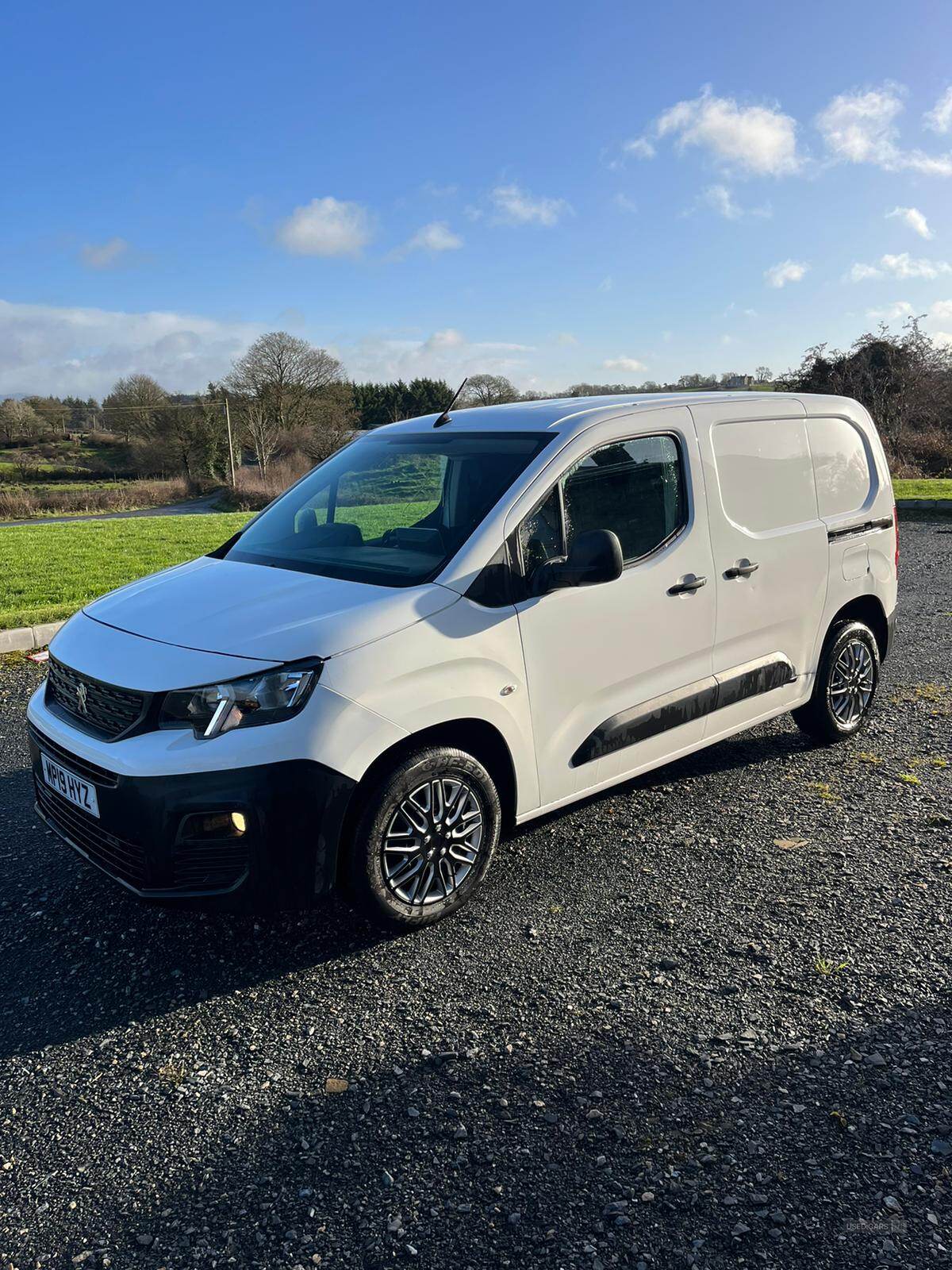 Peugeot Partner STANDARD DIESEL in Down