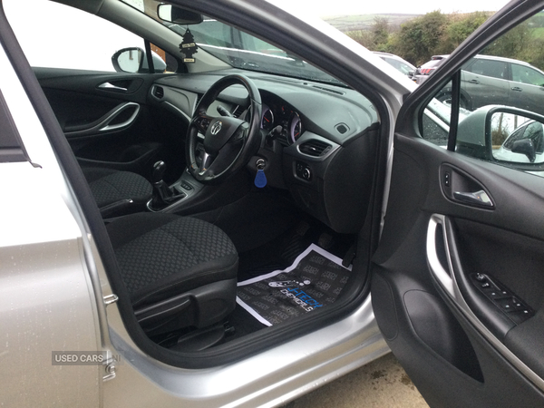 Vauxhall Astra DIESEL HATCHBACK in Derry / Londonderry