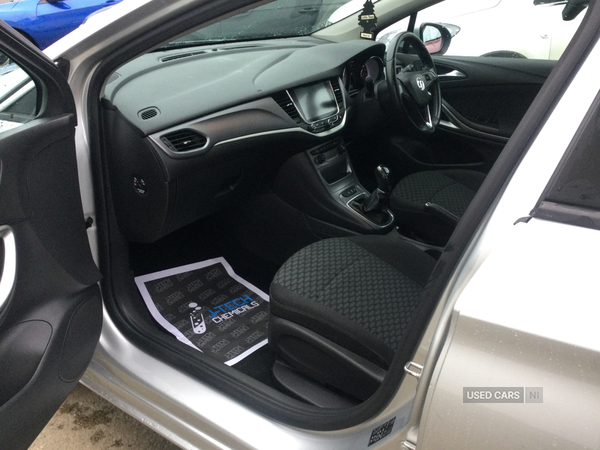 Vauxhall Astra DIESEL HATCHBACK in Derry / Londonderry