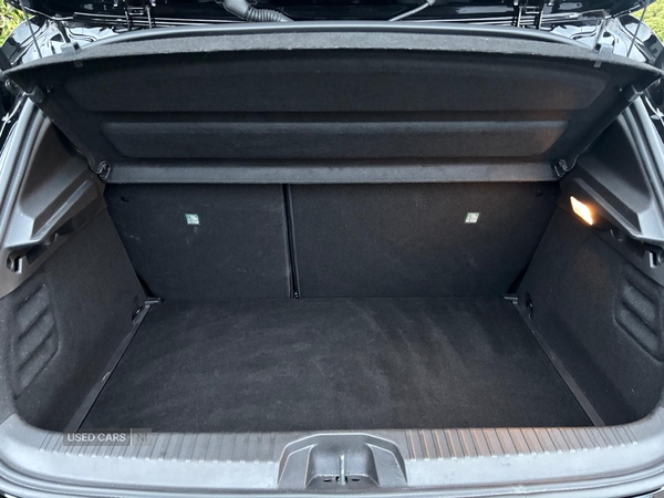 Renault Clio HATCHBACK in Tyrone