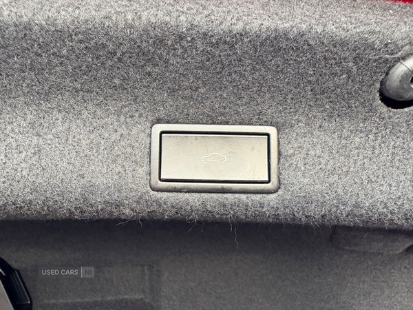 Volkswagen Passat DIESEL SALOON in Derry / Londonderry