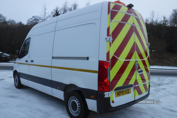 Mercedes Sprinter 314CDI L2 DIESEL FWD in Down