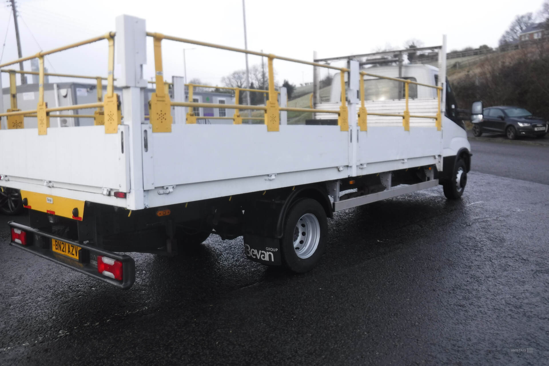 Iveco Daily 72-180 17ft 2" aluminium dropside 7200kg in Down