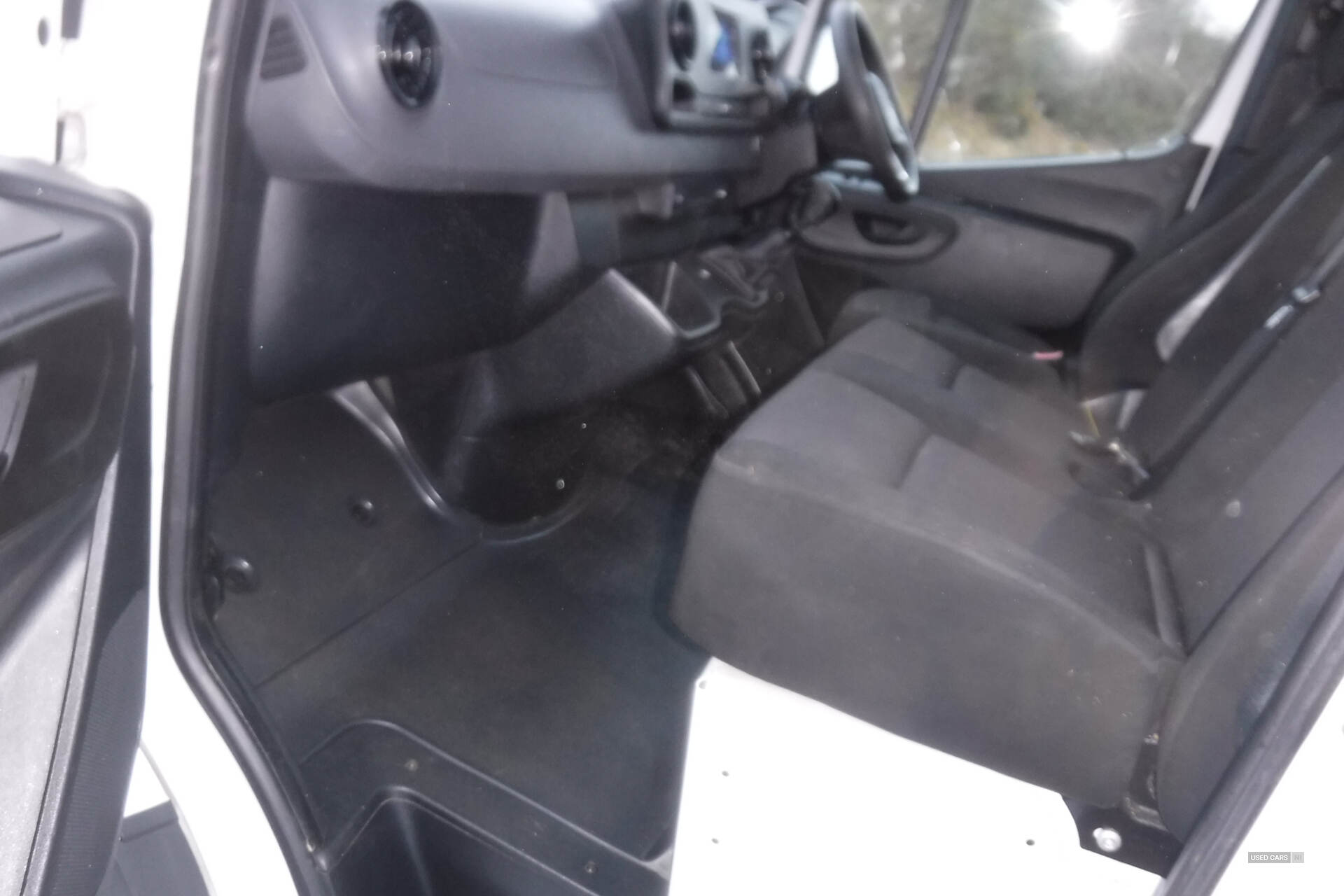 Iveco Daily 72-180 17ft 2" aluminium dropside 7200kg in Down