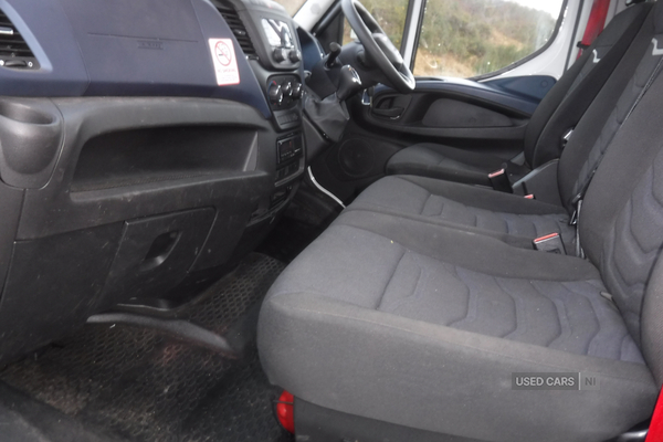Iveco Daily 72-180 17ft 2" aluminium dropside 7200kg in Down