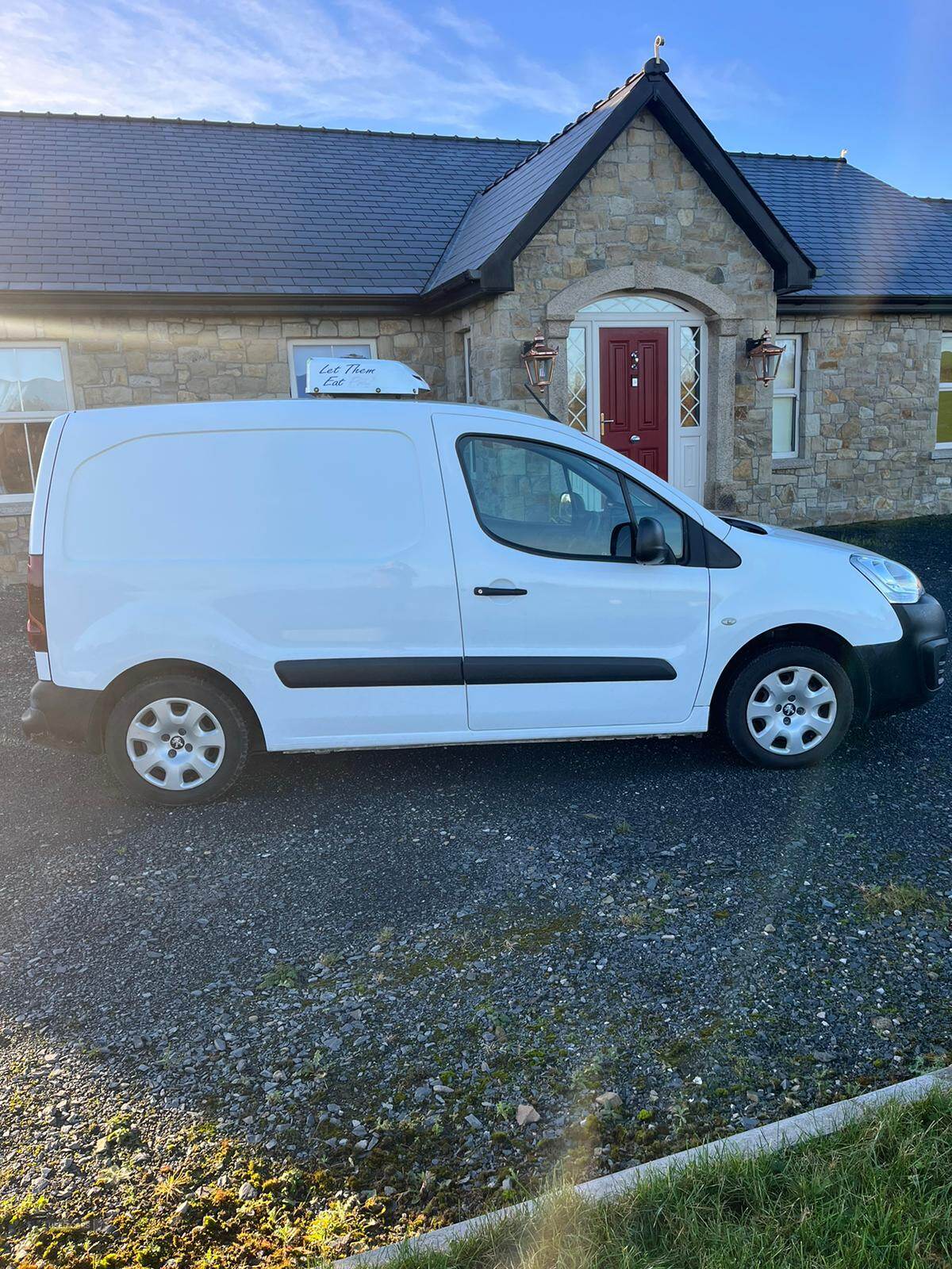 Peugeot Partner L1 DIESEL in Down