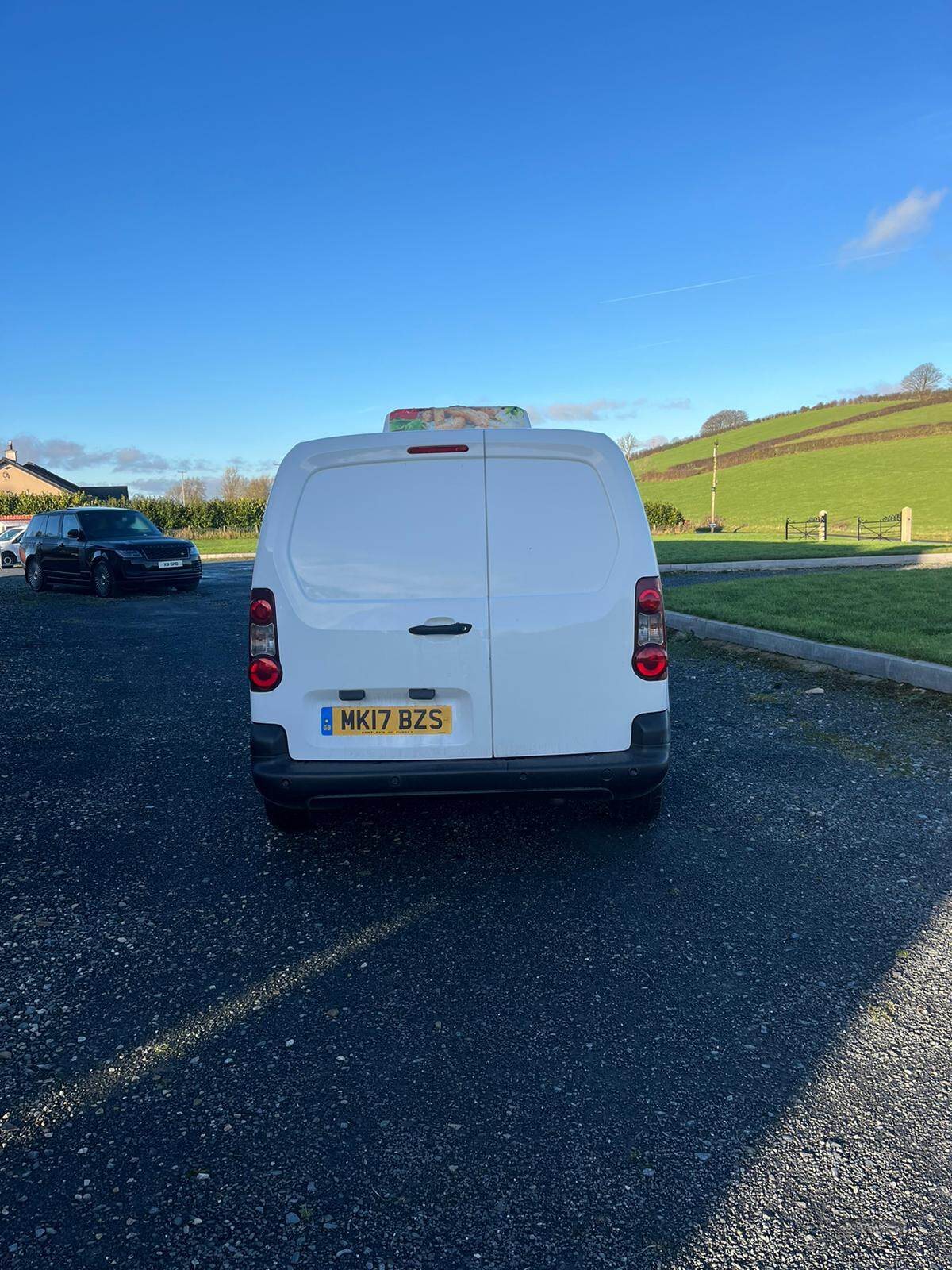 Peugeot Partner L1 DIESEL in Down