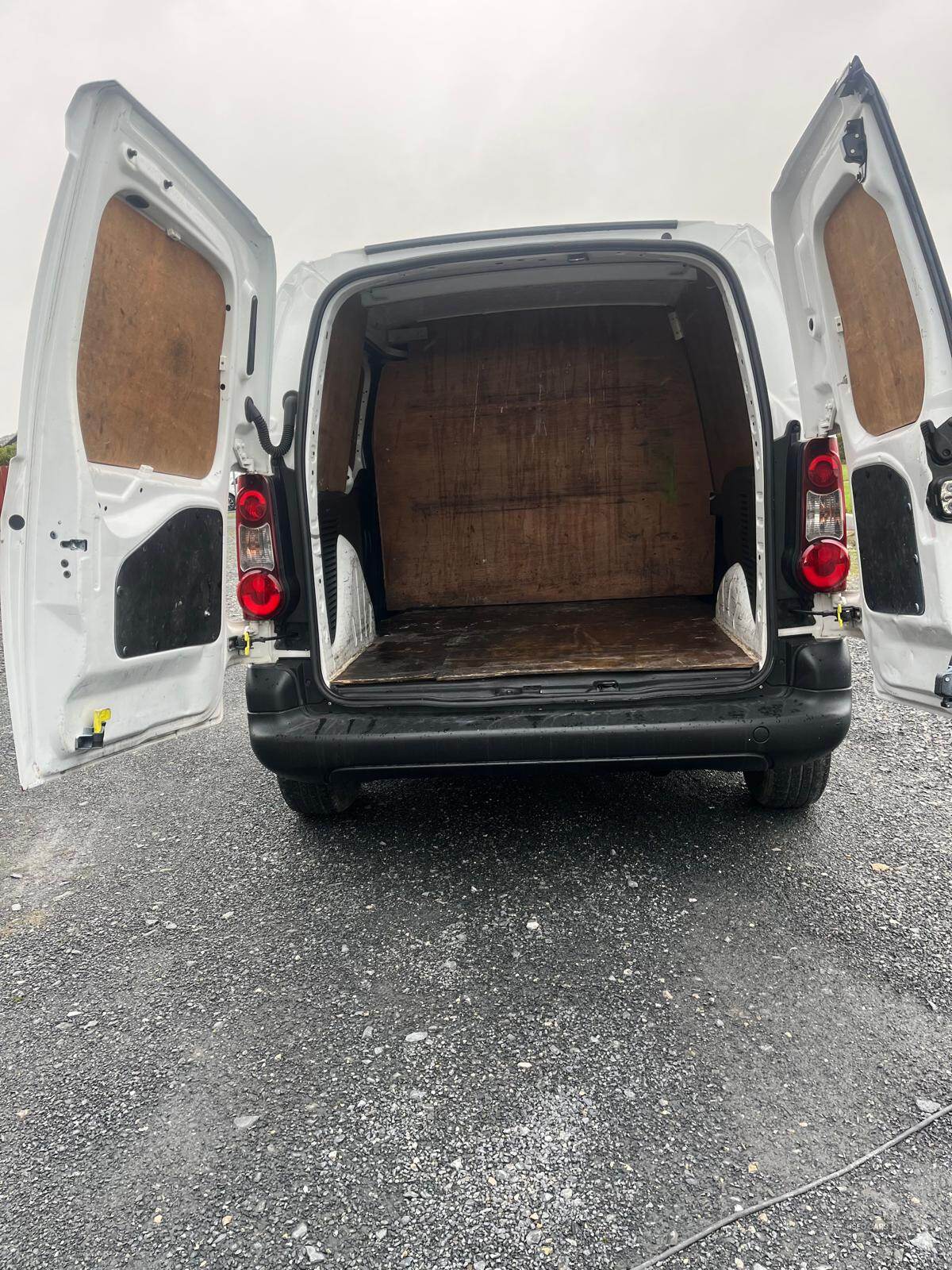 Citroen Berlingo L1 DIESEL in Down