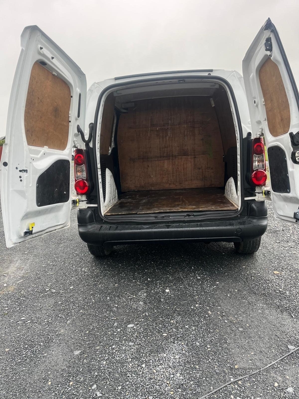Citroen Berlingo L1 DIESEL in Down