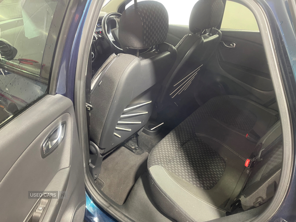 Renault Captur DIESEL HATCHBACK in Antrim