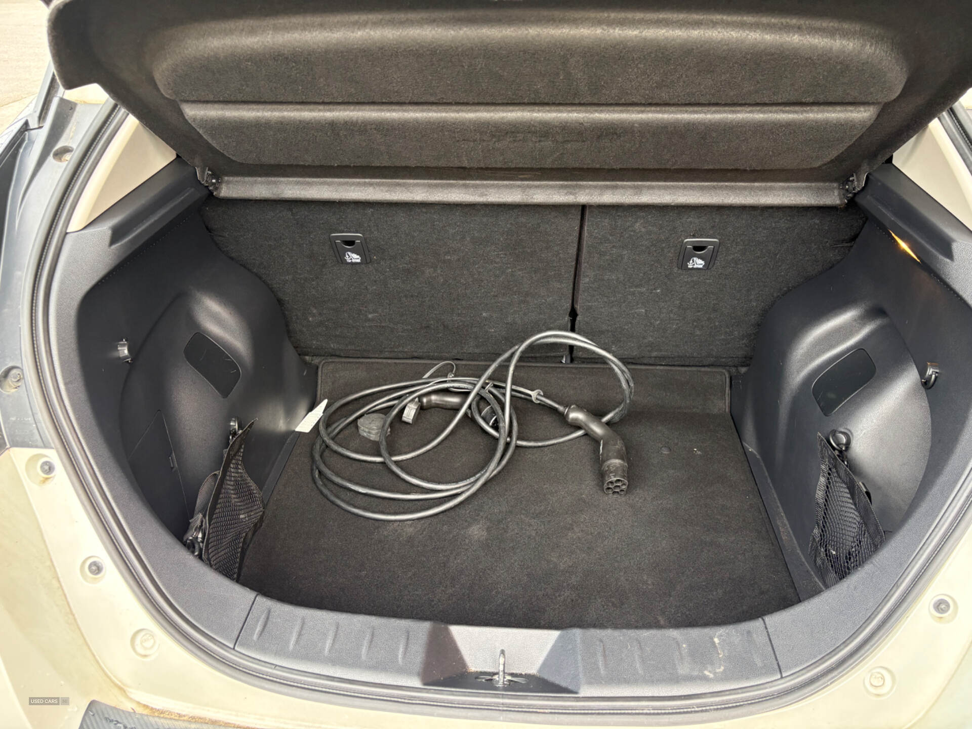 Nissan LEAF HATCHBACK in Derry / Londonderry