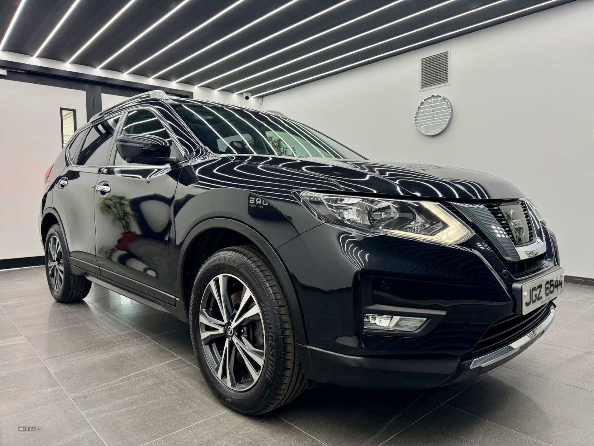Nissan X-Trail DIESEL STATION WAGON in Derry / Londonderry
