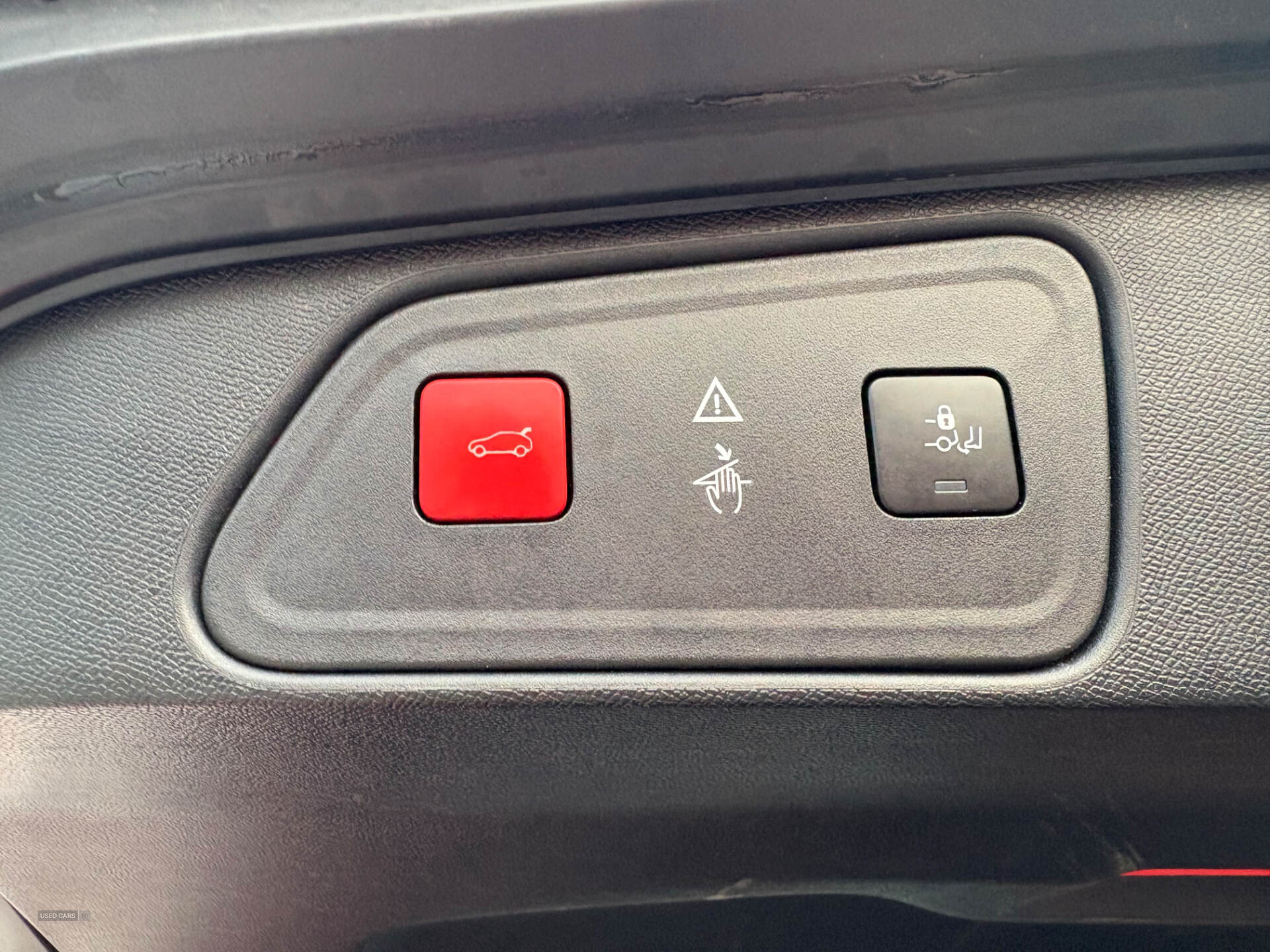 Peugeot 3008 DIESEL ESTATE in Derry / Londonderry