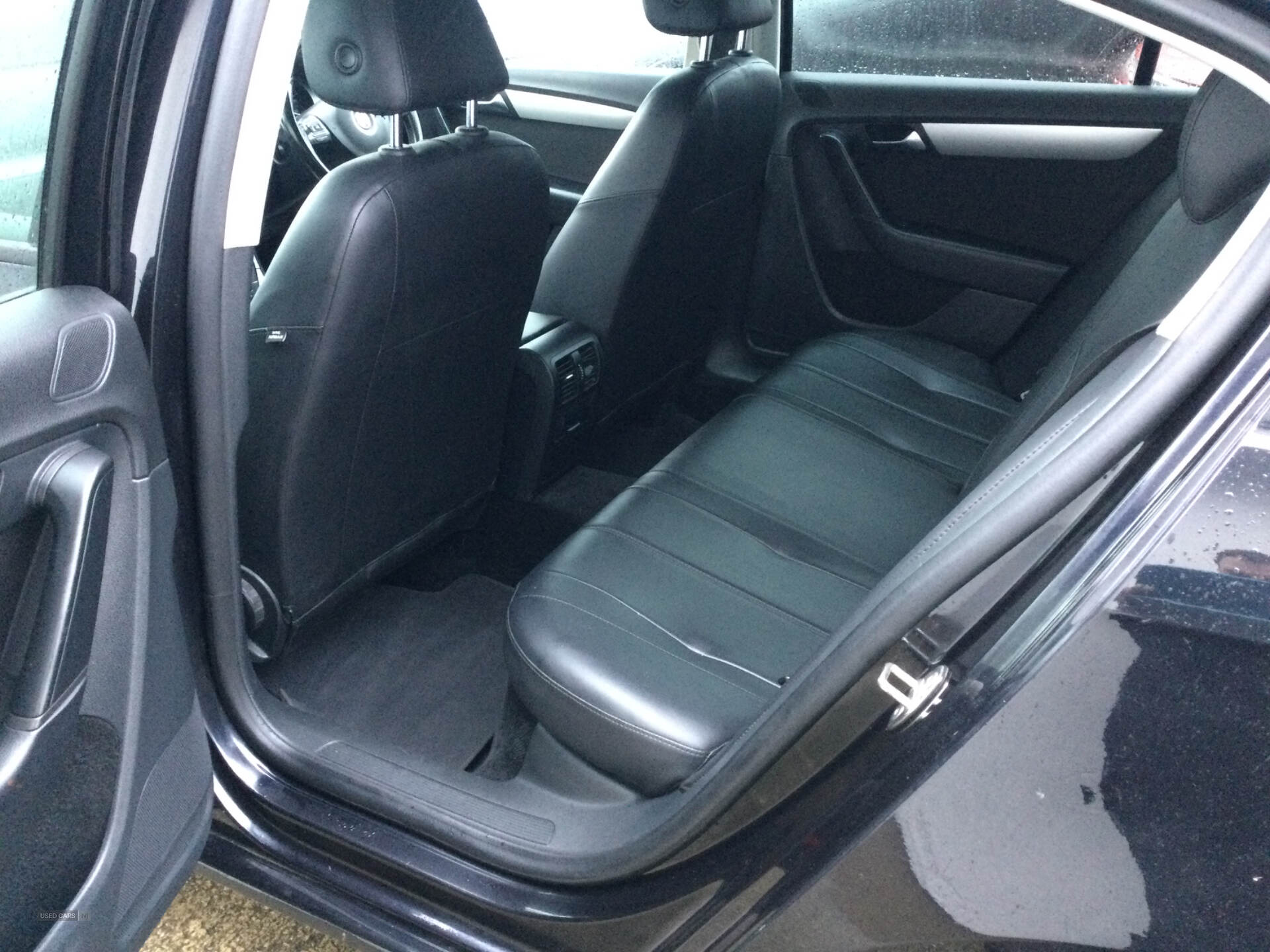 Volkswagen Passat DIESEL SALOON in Derry / Londonderry