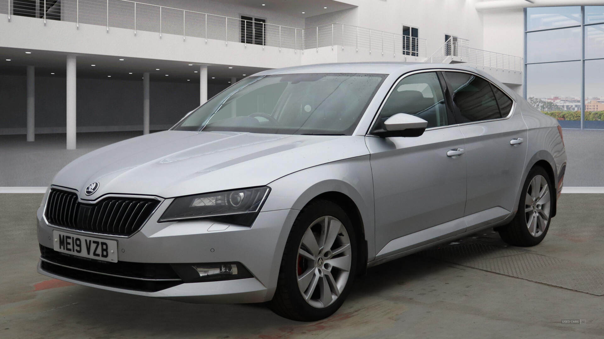 Skoda Superb DIESEL HATCHBACK in Derry / Londonderry