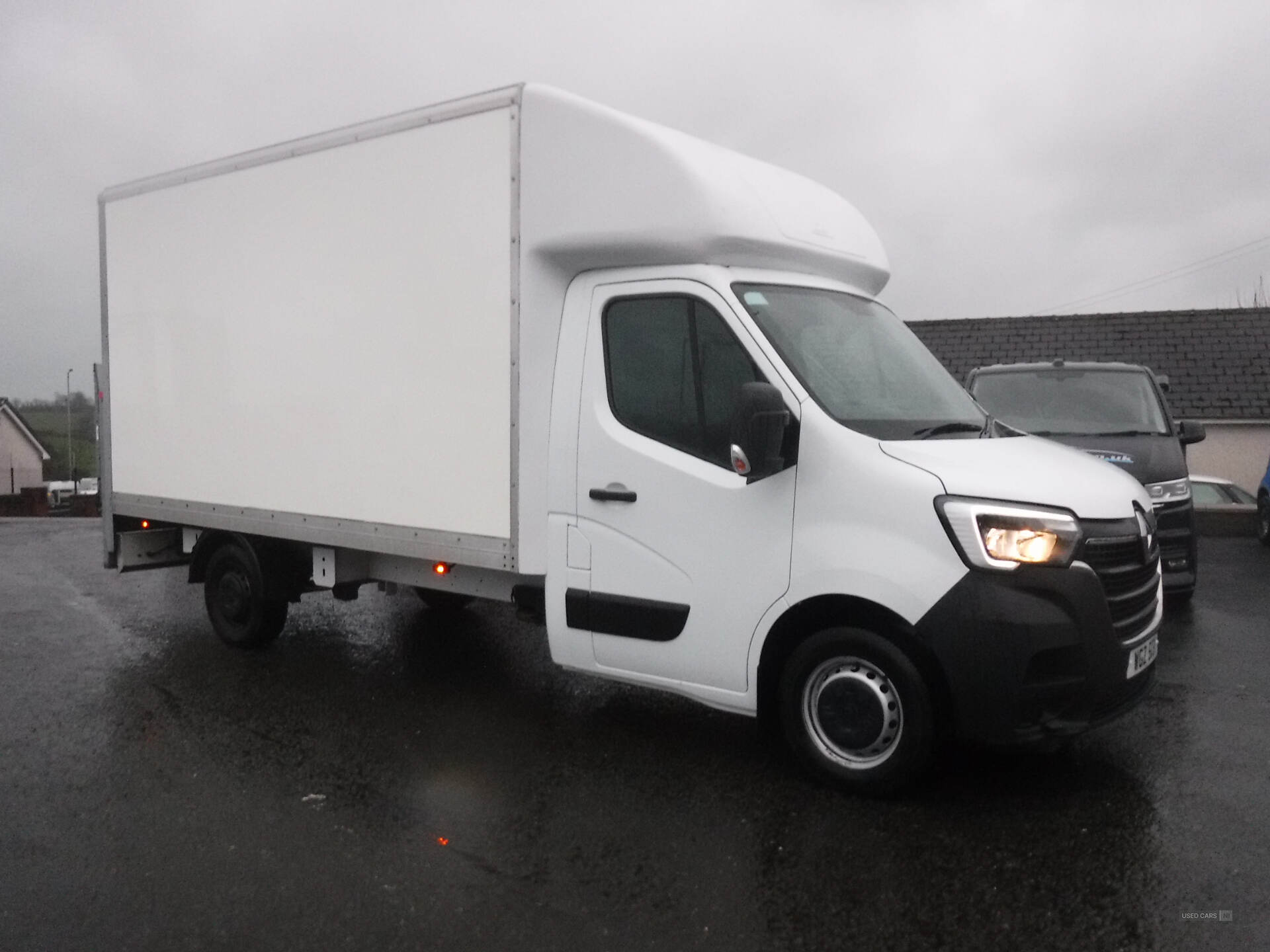 Renault Master LWB DIESEL FWD in Down