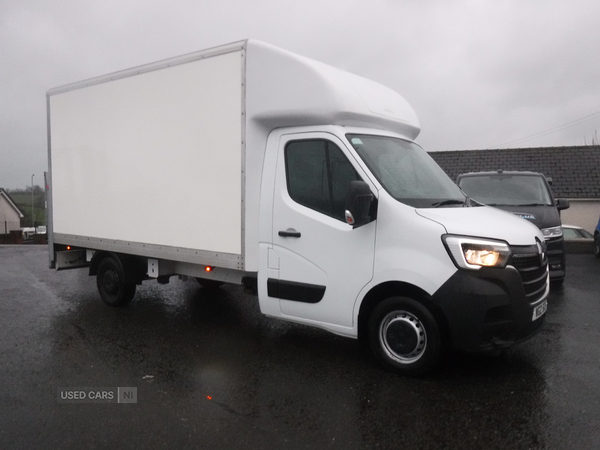 Renault Master LWB DIESEL FWD in Down