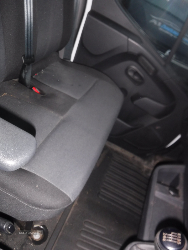 Renault Master LWB DIESEL FWD in Down