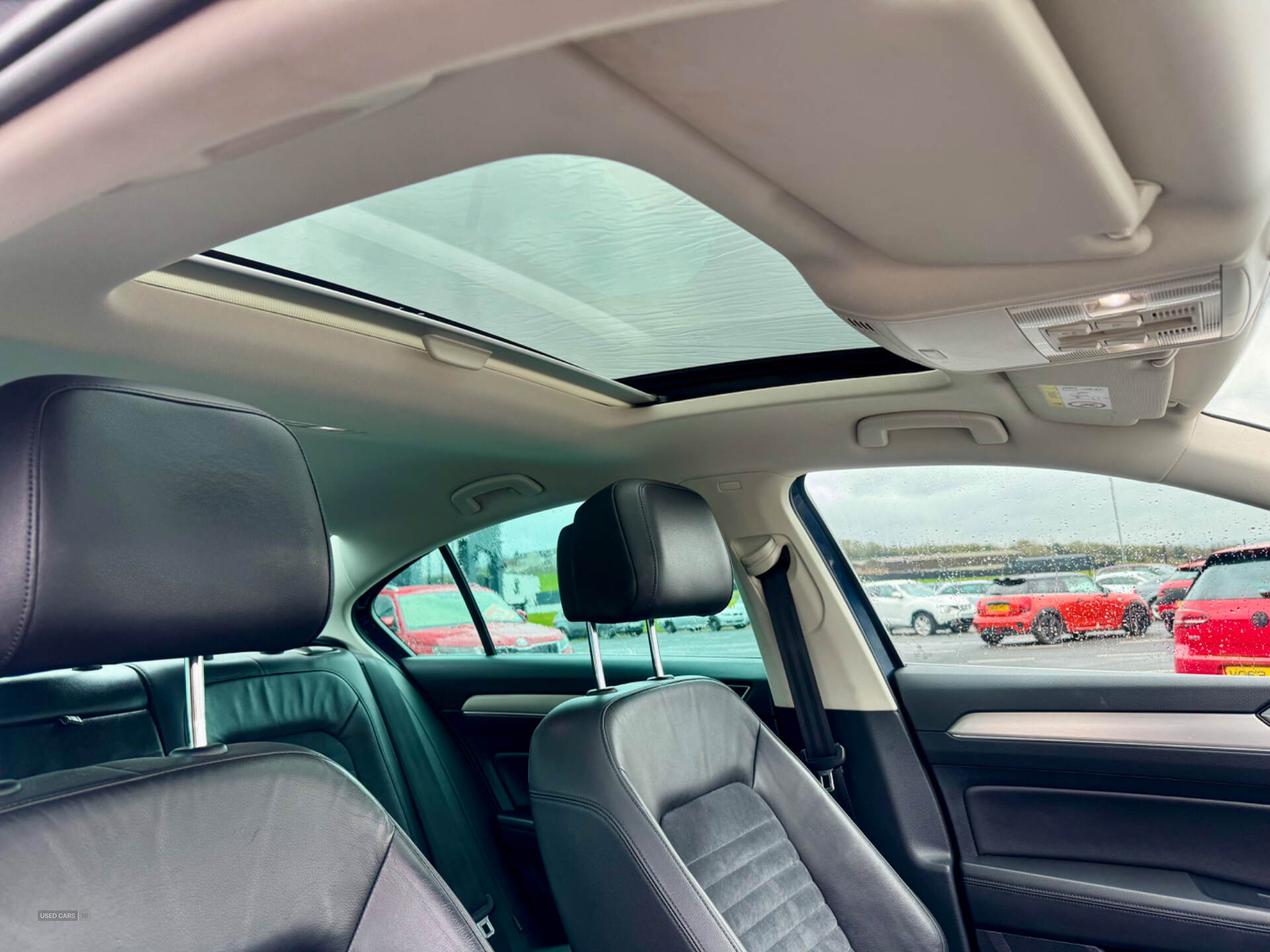 Volkswagen Passat DIESEL SALOON in Derry / Londonderry