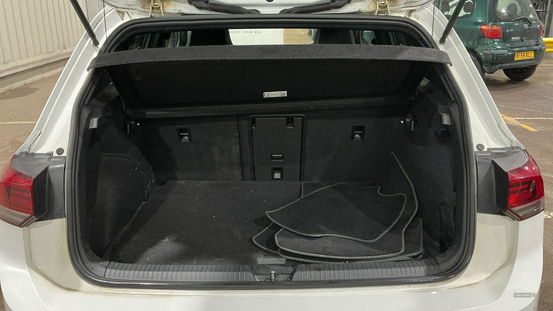 Volkswagen Golf HATCHBACK in Derry / Londonderry