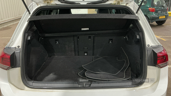 Volkswagen Golf HATCHBACK in Derry / Londonderry