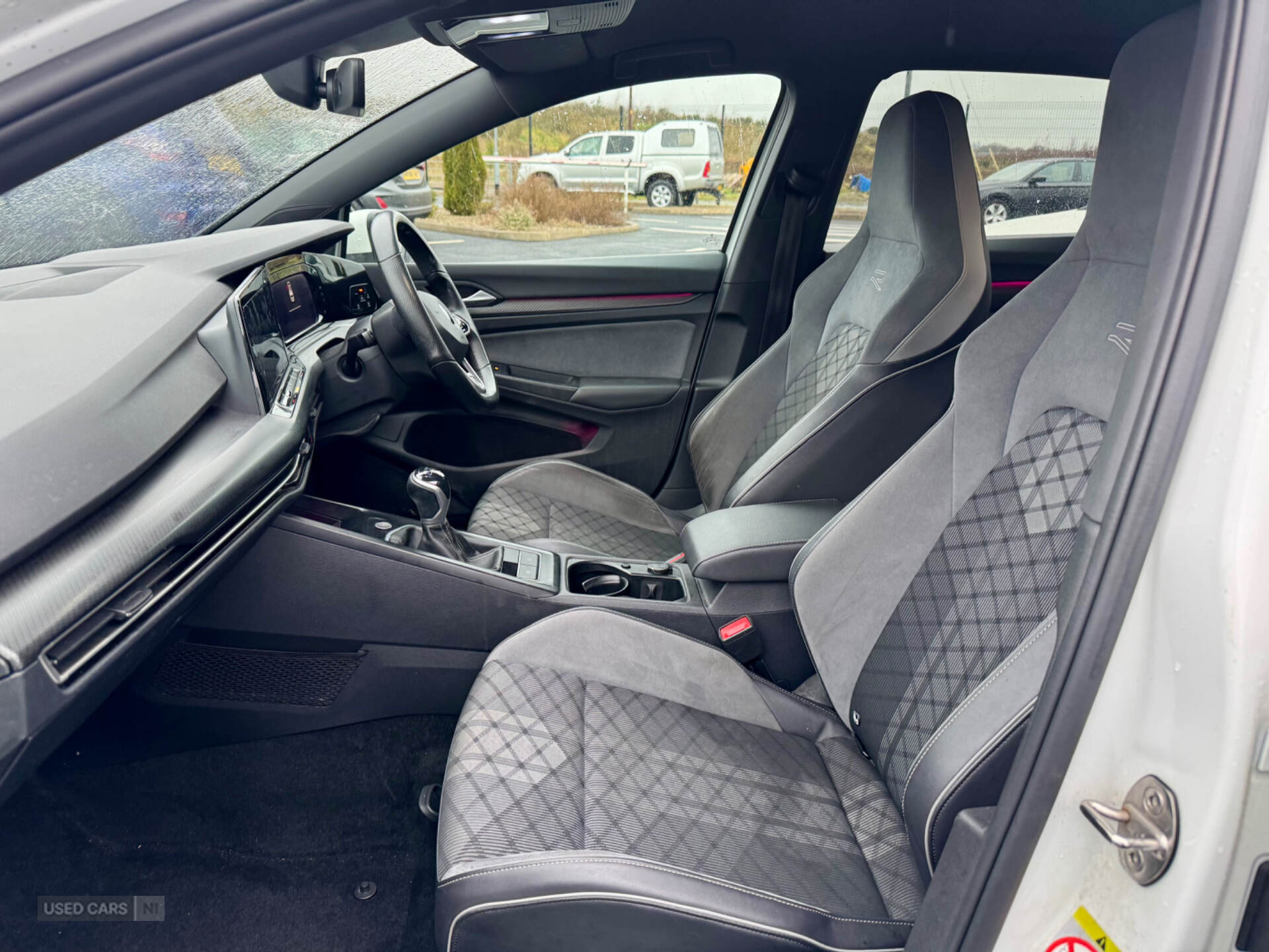 Volkswagen Golf HATCHBACK in Derry / Londonderry