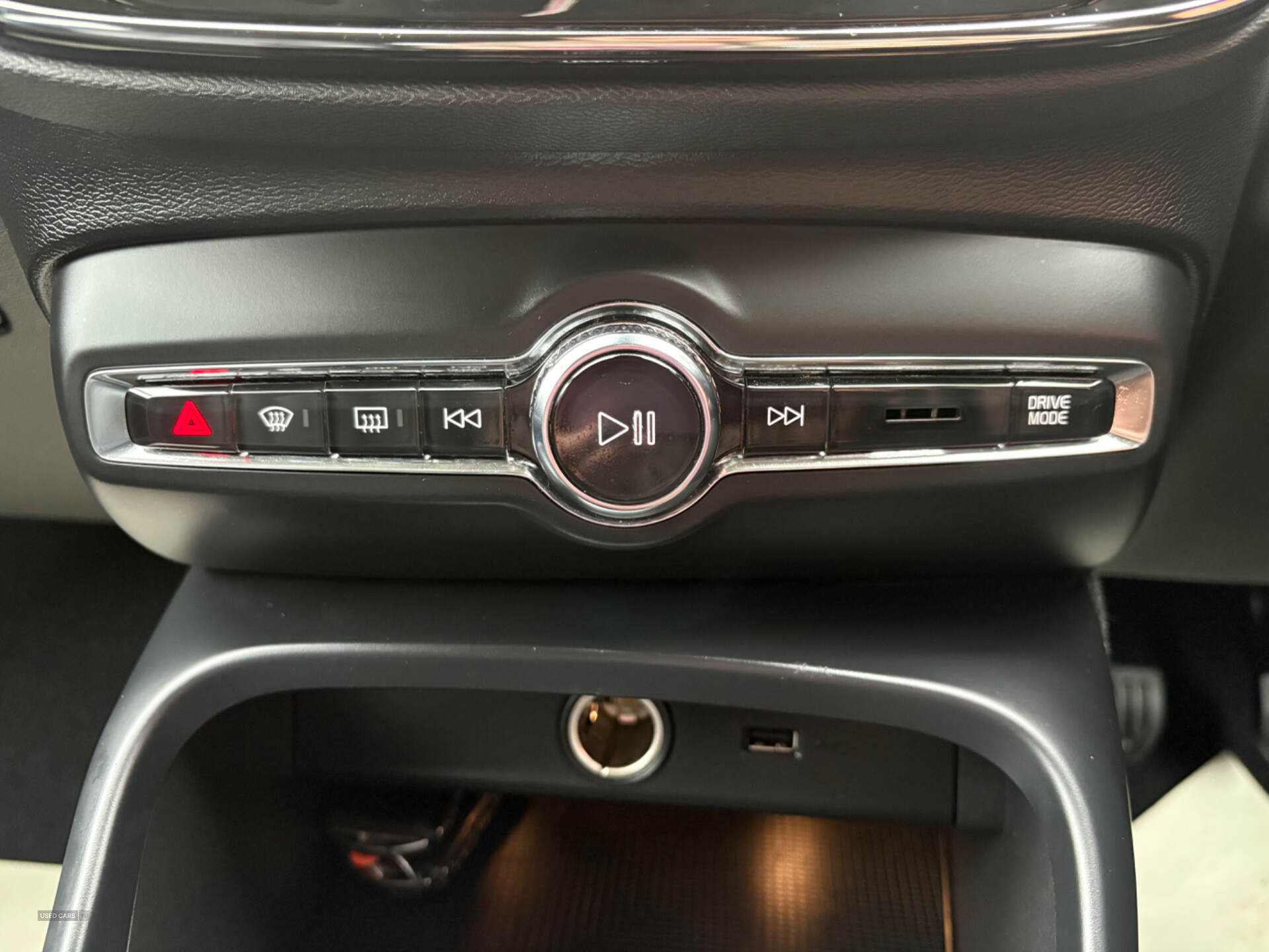 Volvo XC40 DIESEL ESTATE in Derry / Londonderry