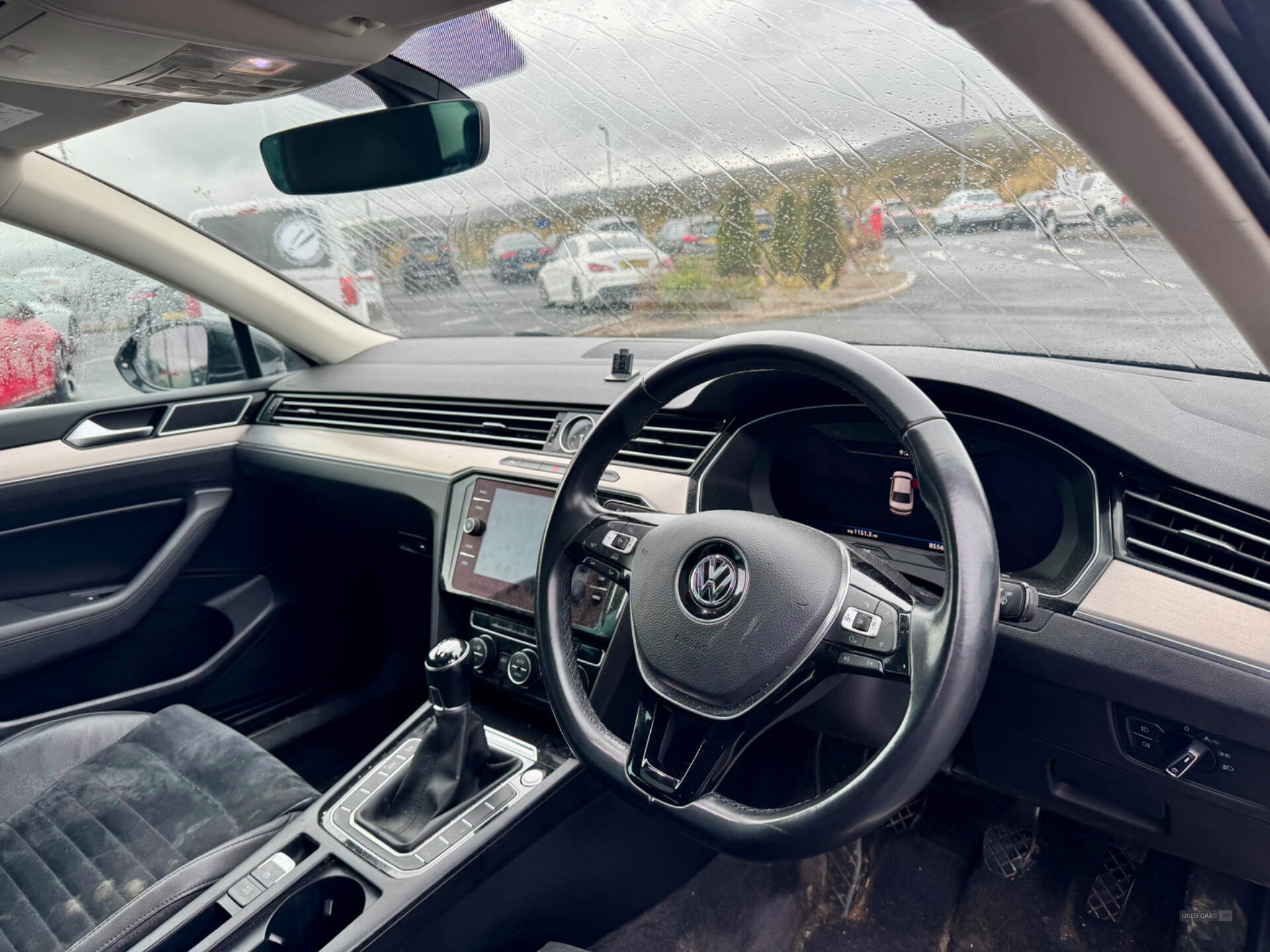 Volkswagen Passat DIESEL SALOON in Derry / Londonderry