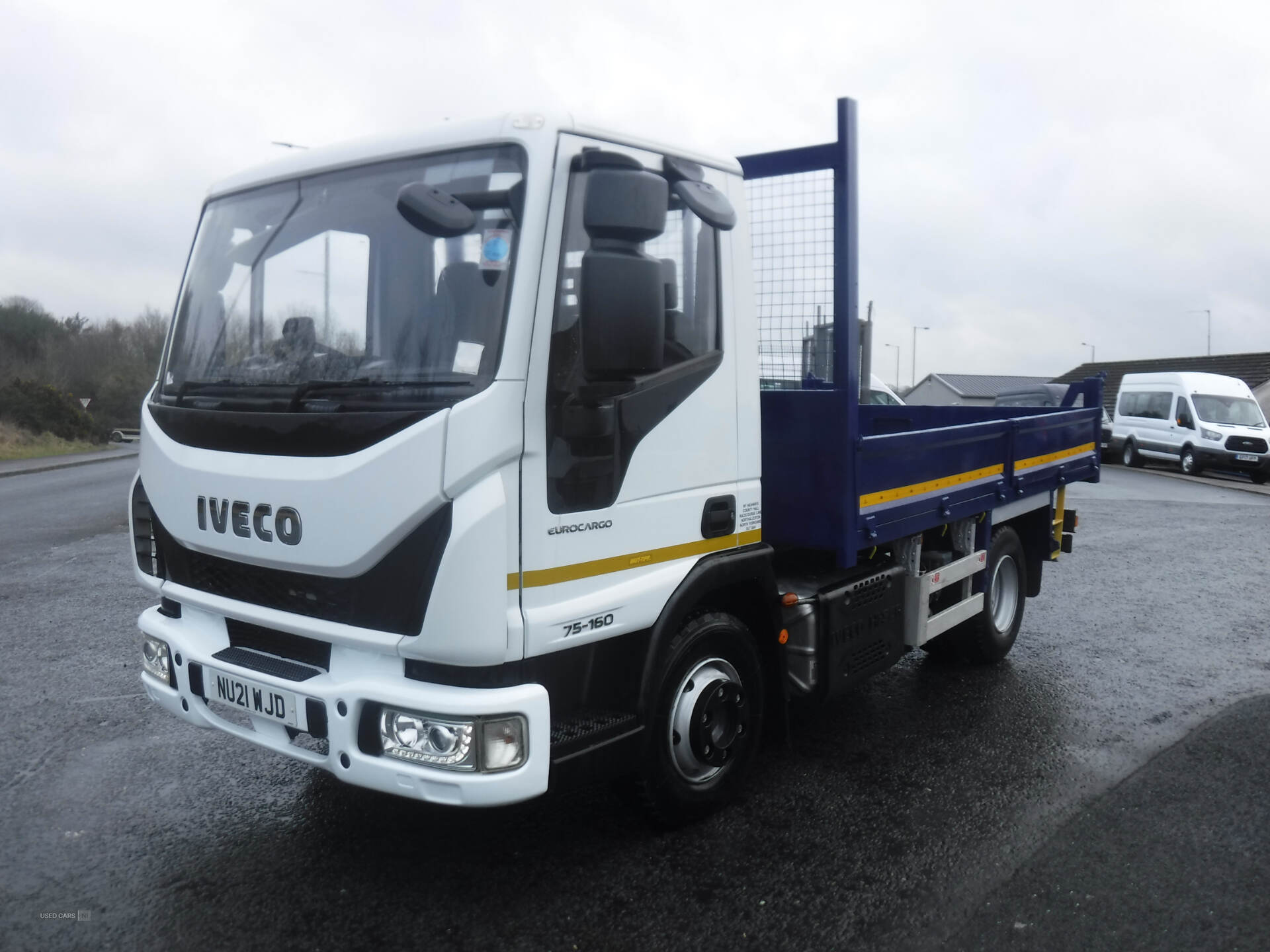 Iveco Eurocargo 75-16 7500kg tipper 32000 miles in Down