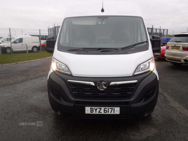 Vauxhall Movano 3500 L2 DIESEL FWD in Down